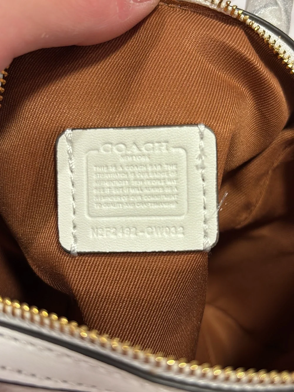 Coach Cream Beige City Tote Bag NWT 🍒